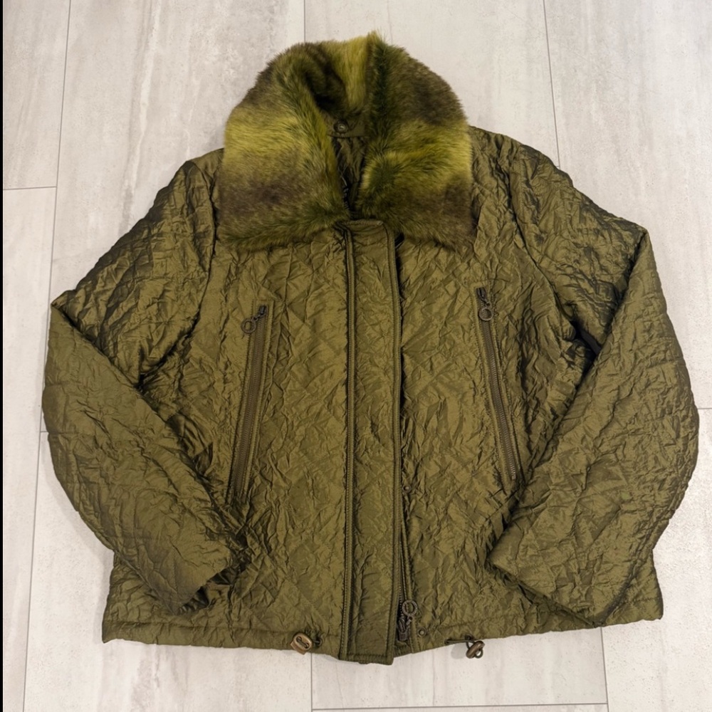 G.G. Pink Women's Removable Faux Fur Collar Crinkle Jacket Size M Full Zip Snap